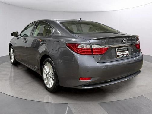 2013 Lexus ES 300h Base