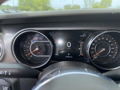 2023 Jeep Wrangler Sahara