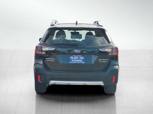 2020 Subaru Outback Touring XT