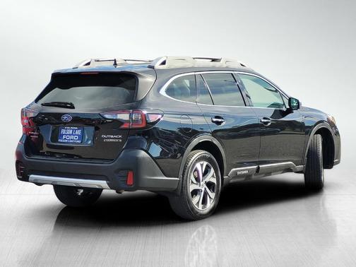 2020 Subaru Outback Touring XT