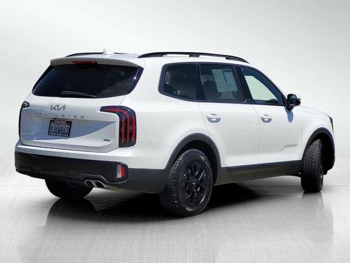 White Pearl 2024 Kia Telluride SX X-Pro