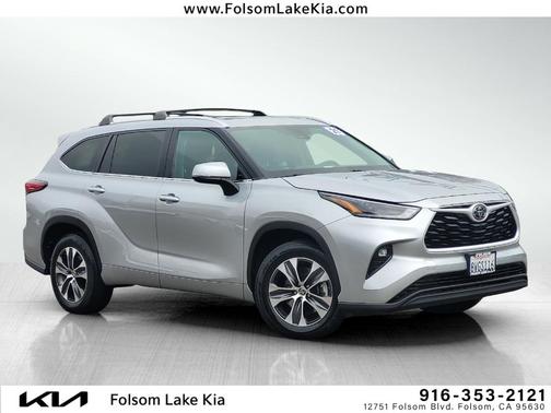 2021 Toyota Highlander XLE
