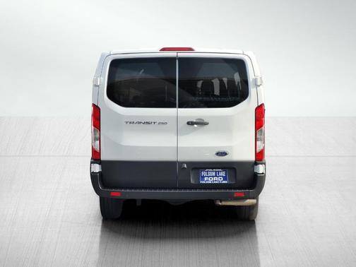 2024 Ford Transit-250 