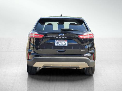 Black Metallic 2023 Ford Edge SEL