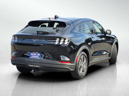 2021 Ford Mustang Mach-E Select