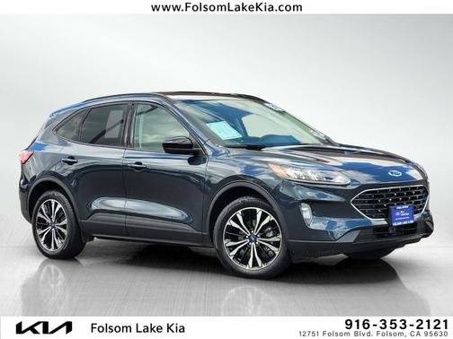 Blue Metallic 2022 Ford Escape SEL