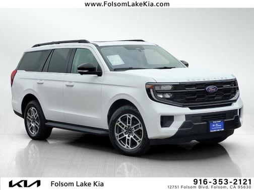 2025 Ford Expedition Active