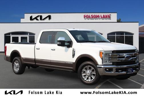Photo 1 of 30 of 2017 Ford F-250 King Ranch