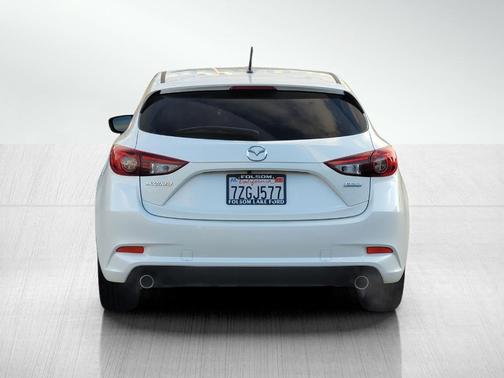 2017 Mazda Mazda3 Touring 2.5