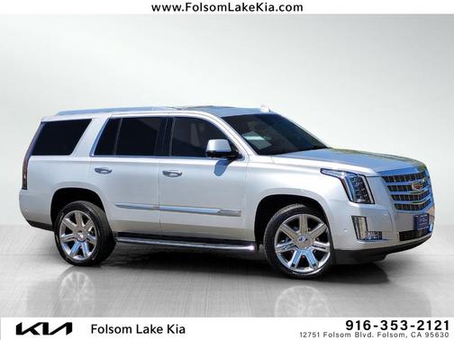 2018 Cadillac Escalade Luxury