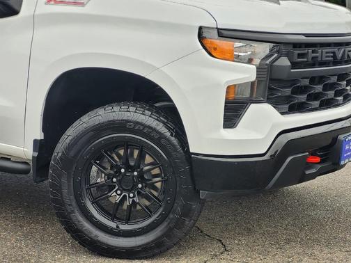 2022 Chevrolet Silverado 1500 Custom Trail Boss