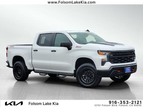 2022 Chevrolet Silverado 1500 Custom Trail Boss