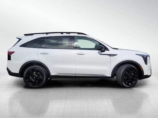 2024 Kia Sorento X-Line EX