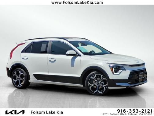 2024 Kia Niro Plug-In Hybrid SX Touring