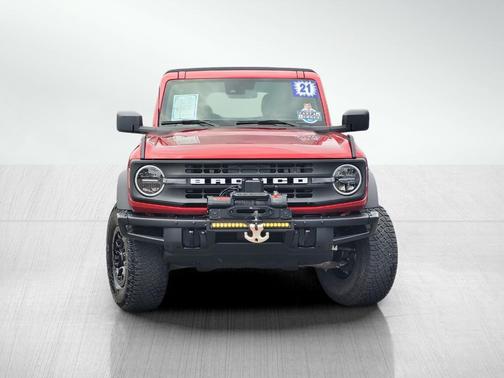 Red Metallic 2021 Ford Bronco Black Diamond