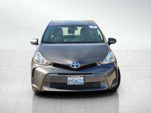 2017 Toyota Prius v Two