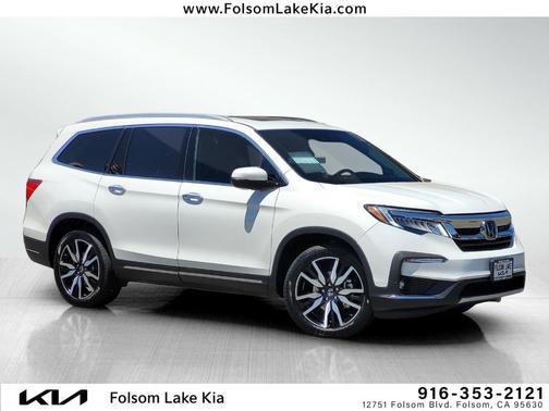 White 2021 Honda Pilot Touring 8-Passenger