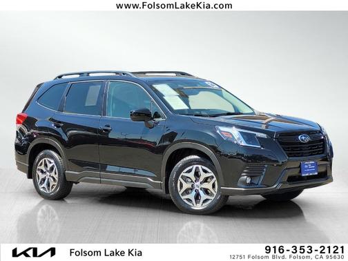 2024 Subaru Forester Premium
