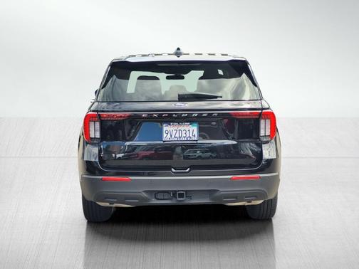 Black Metallic 2026 Ford Explorer Active