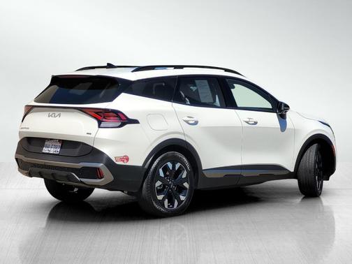 Snow White Pearl 2023 Kia Sportage Plug-In Hybrid X-Line Prestige
