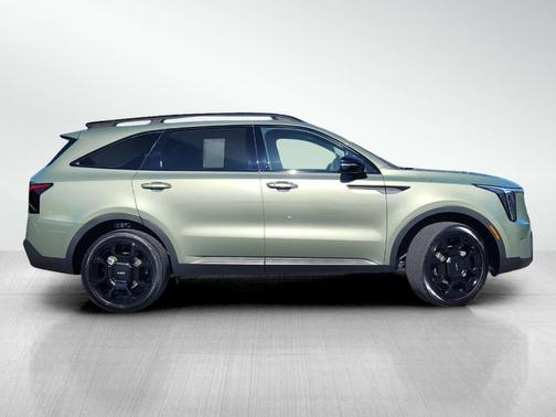 2024 Kia Sorento X-Line EX