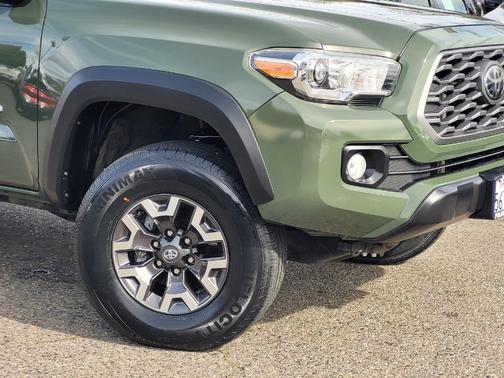 2021 Toyota Tacoma 