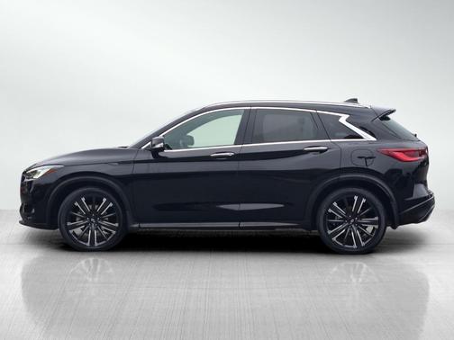 2022 INFINITI QX50 Luxe