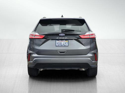 2022 Ford Edge ST Line
