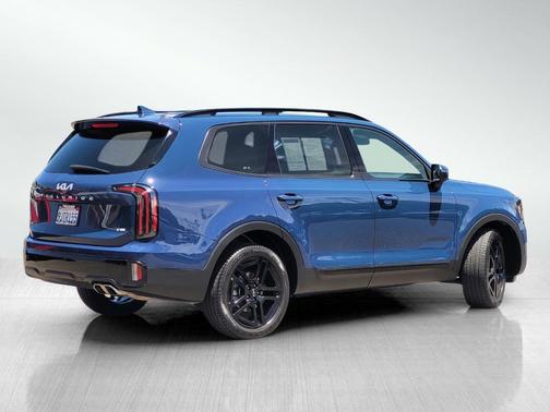 Midnight Black 2024 Kia Telluride EX X-Line