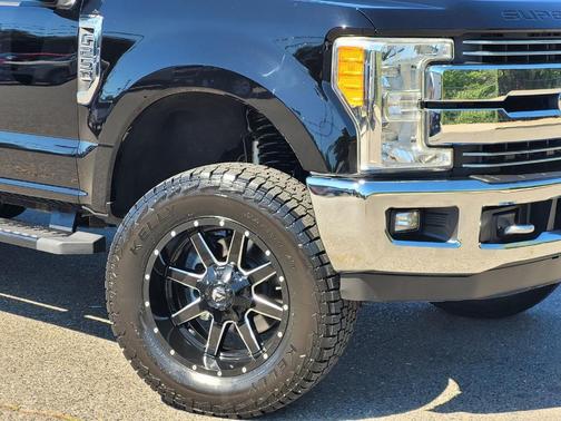 Shadow Black 2017 Ford F-250 Lariat