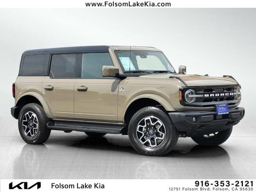 Gray 2025 Ford Bronco Outer Banks