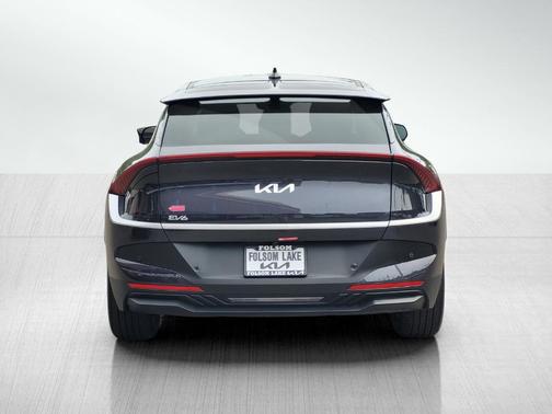 Metal 2025 Kia EV6 Light