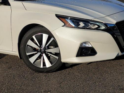 2022 Nissan Altima 2.5 SL