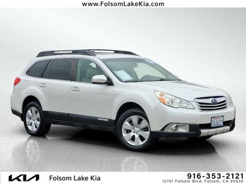 2011 Subaru Outback 2.5i Premium