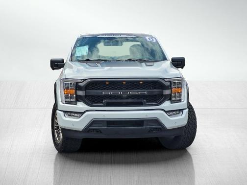 White Metallic 2022 Ford F-150 XLT