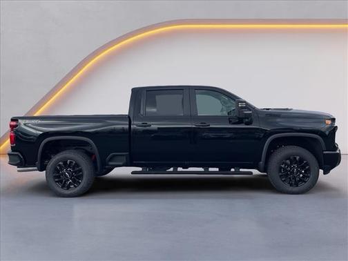 Black 2026 Chevrolet Silverado 2500 Custom