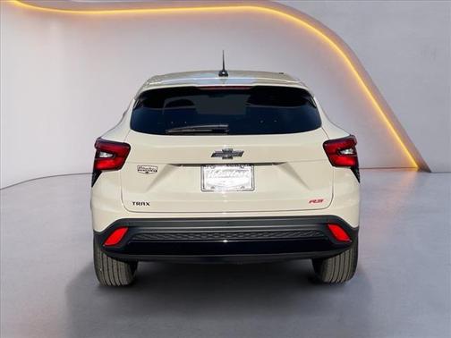 2026 Chevrolet Trax FWD 1RS