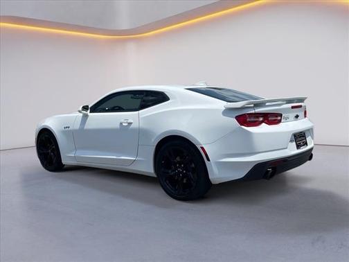 2020 Chevrolet Camaro RWD Coupe LT1