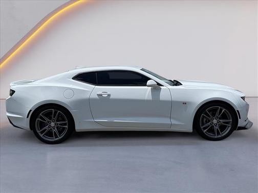 Summit White 2019 Chevrolet Camaro 2LT