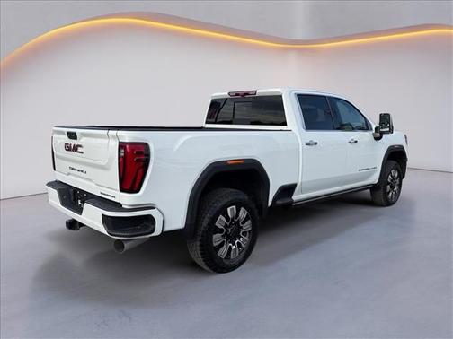 2024 GMC Sierra 2500 Denali