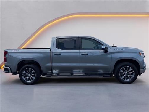 Sterling Gray Metallic 2024 Chevrolet Silverado 1500 LT