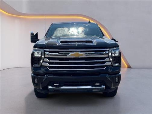 2025 Chevrolet Silverado 2500 High Country