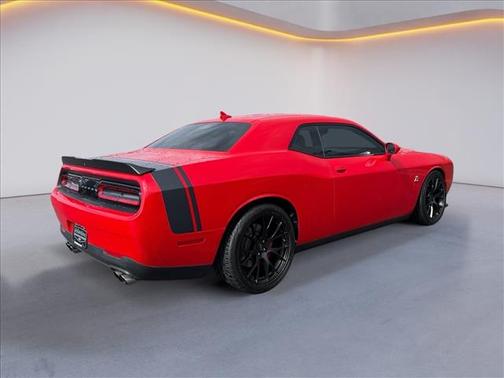 2016 Dodge Challenger R/T Scat Pack