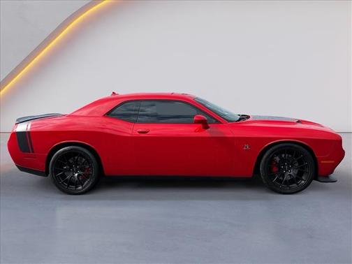 2016 Dodge Challenger R/T Scat Pack