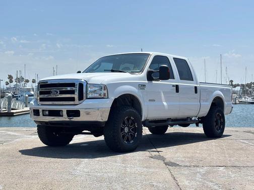 Oxford White Clearcoat 2006 Ford F-250 Lariat