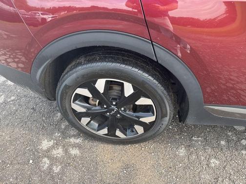 Red 2023 Kia Sportage X-Line