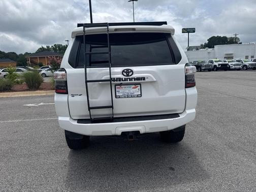 2019 Toyota 4Runner SR5