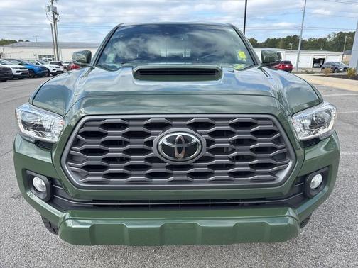 2021 Toyota Tacoma TRD Sport