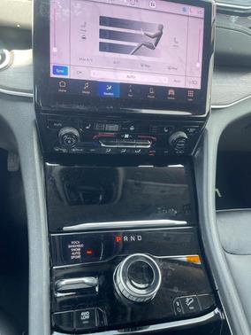 2022 Jeep Grand Cherokee 4xe Base