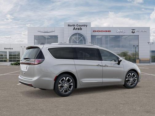 2026 Chrysler Pacifica Pinnacle